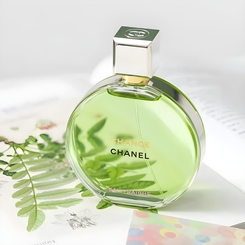 Mùi hương Chanel Chance Eau Fraiche với cam chanh, hoa nhài và hổ phách